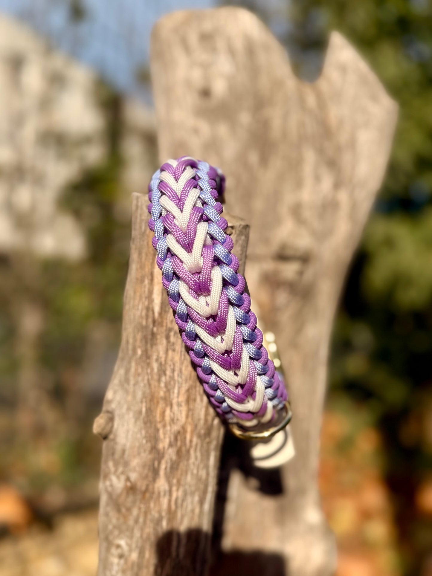 Le collier LILAS